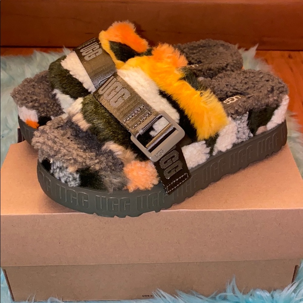 Women’s UGG Fluffita Cali Collage